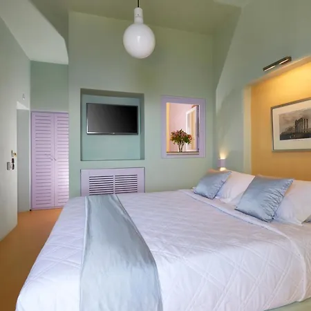 Hotell Caldera Apex 4*
